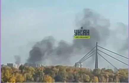 Північний міст вкрив густий дим – що горить та чи був приліт