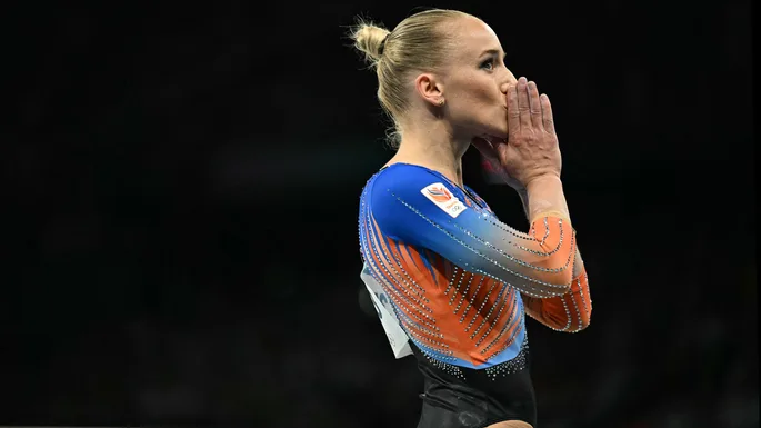 35-річна олімпійська чемпіонка зі спортивної гімнастики оголосила про завершення кар'єри