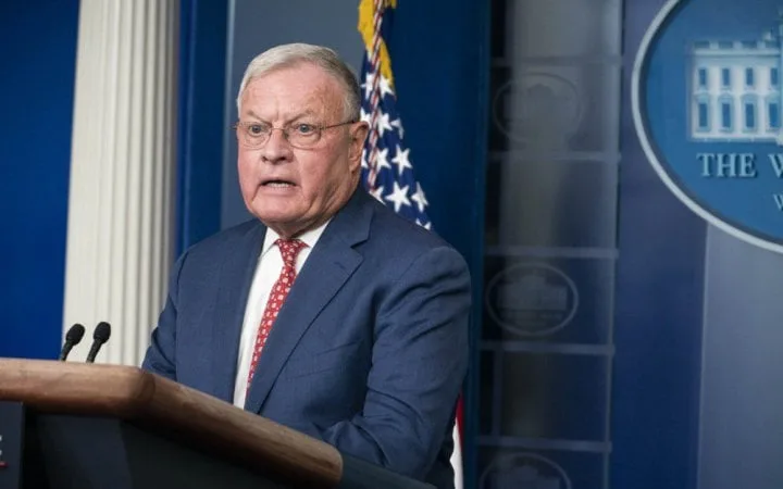 Експредставник Трампа Келлог вважає російські НПЗ законними військовими цілями для України
