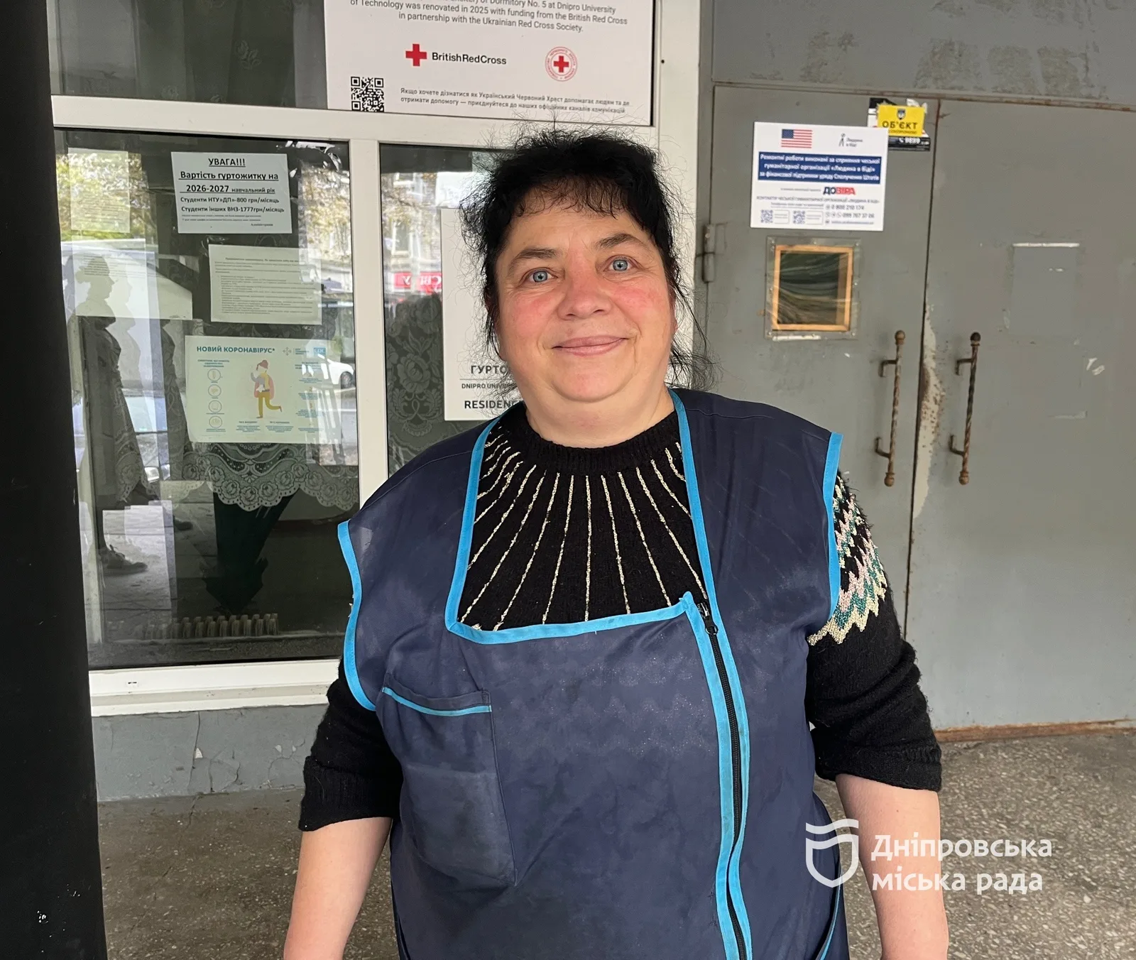 «Це суттєва підтримка. Отримуємо набори раз на місяць, і їхнього наповнення цілком вистачає, щоб урізноманітнити харчування. Вдячні!» — переселенка про допомогу, яку безкоштовно отримує у Дніпрі - 21.10.2026