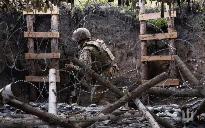 За добу на фронті відбулося 165 боїв