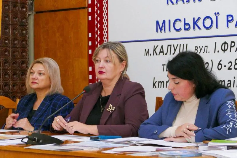У Калуській громаді обговорили протидію домашньому насильству: за дев’ять місяців поліція отримала 192 повідомлення