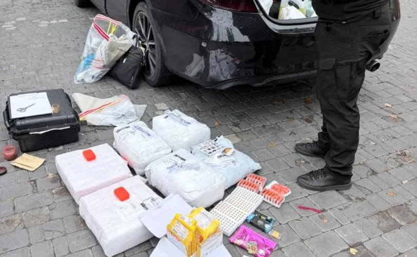 Наркотики в цигарках та желейних цукерках: на Дніпропетровщині викрили групу наркозбувачів