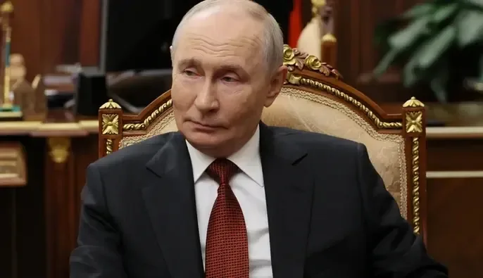 Путін тиснув на олігархів РФ: мільярди пішли на фінансування військової машини — Reuters
