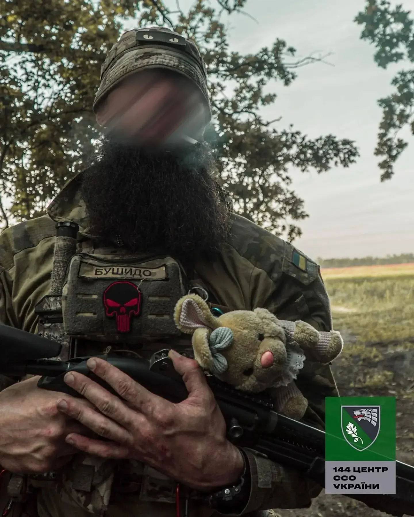 «Тату, це що, мій зайчик?»: як дитяча іграшка стала талісманом спецпризначенця «Бушидо»