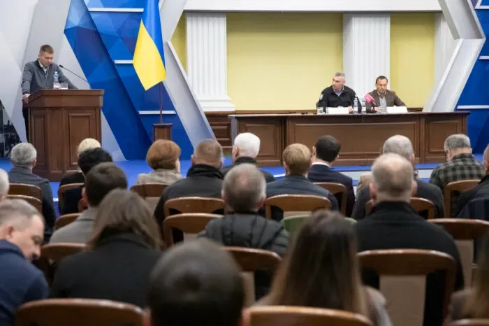 Кличко доручив головам районів Києва перерозподілити кошти на встановлення мобільних укриттів