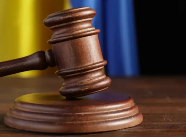 Мешканця Глухова засудили до 8 років позбавлення волі за побиття цивільної дружини до смерті
